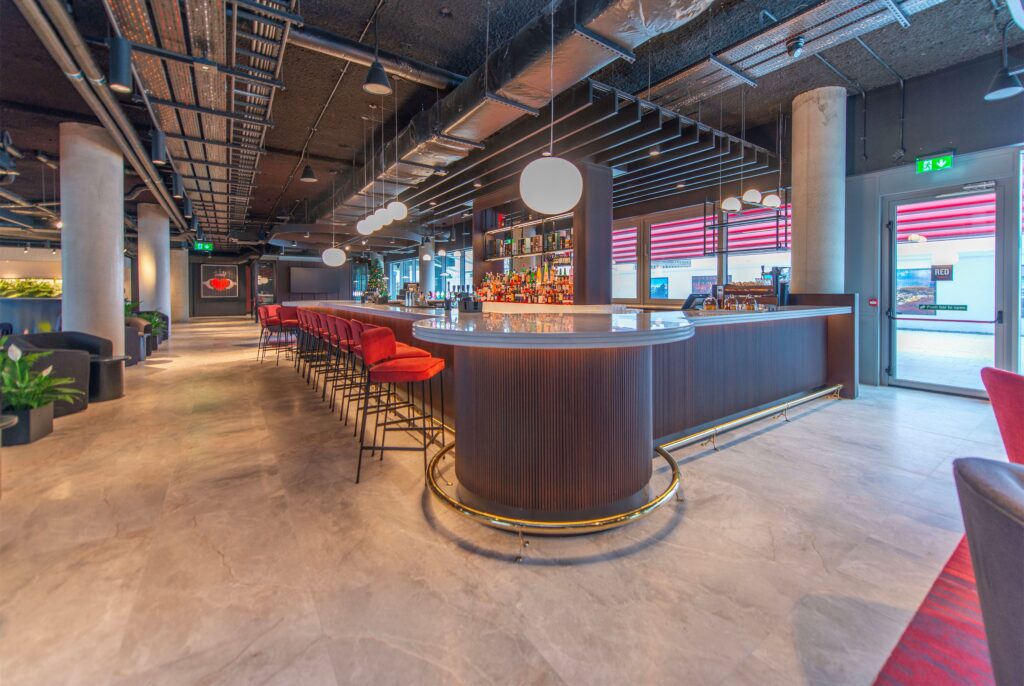 bar