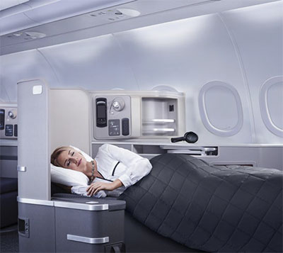 Lie-flat seat © AMERICAN AIRLINES