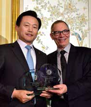 E Bae Kim, senior vice president, the Americas, Asiana Airlines; Mack Dryden
