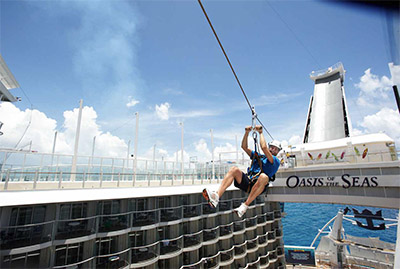 Caribbean’s Oasis of the Seas zip-line © ROYAL CARRIBBEAN