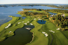 PerryGolf offers cruises which include golf at Bro Hof Slott in Stockholm, Sweden © PERRY GOLF
