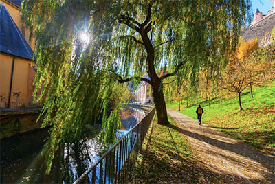 Footpath along the Alzette River in the Grund district