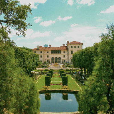 Villa Vizcaya Museum and Gardens © RYAN JONES | DREAMSTIME.COM