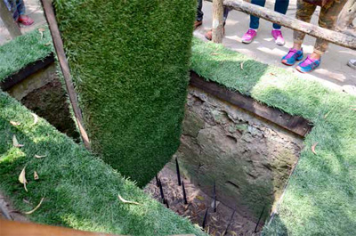 A booby trap with bamboo spikes at the tunnels