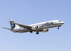 Alaska Airlines landing at Los Angeles International Airport © Michael Rosebrock | Dreamstime.com