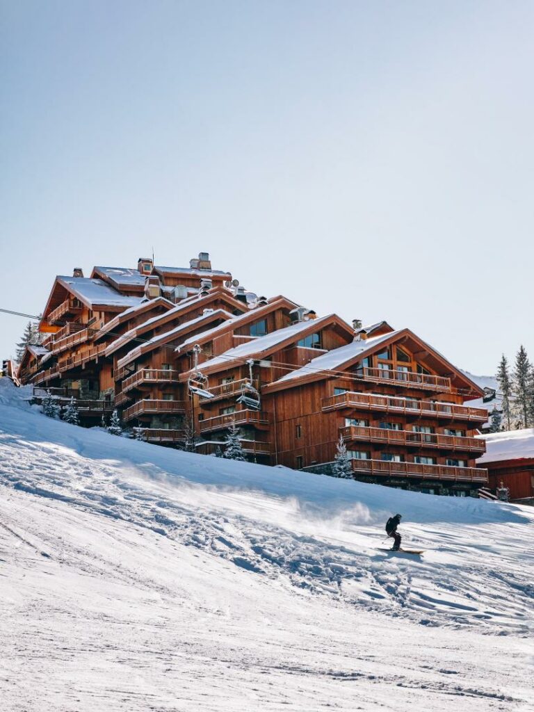 heliskiing