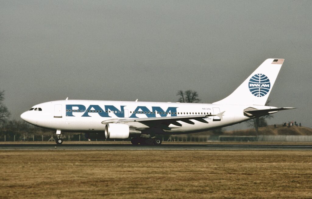 Pan Am Plane